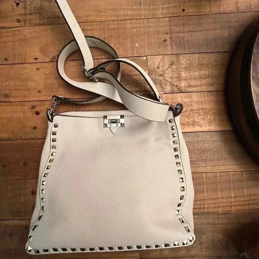 INZI Shoulder Bag